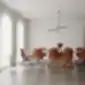 HS 4K1 H posėdžių kėdės Bejot konferencijų salėje prie didelio medinio stalo