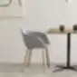 Pilka TAIA kėdė su medinėmis kojomis, Inclass.