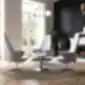 Trys pilki Melody ML L foteliai prie kavos staliuko šiuolaikiniame biure